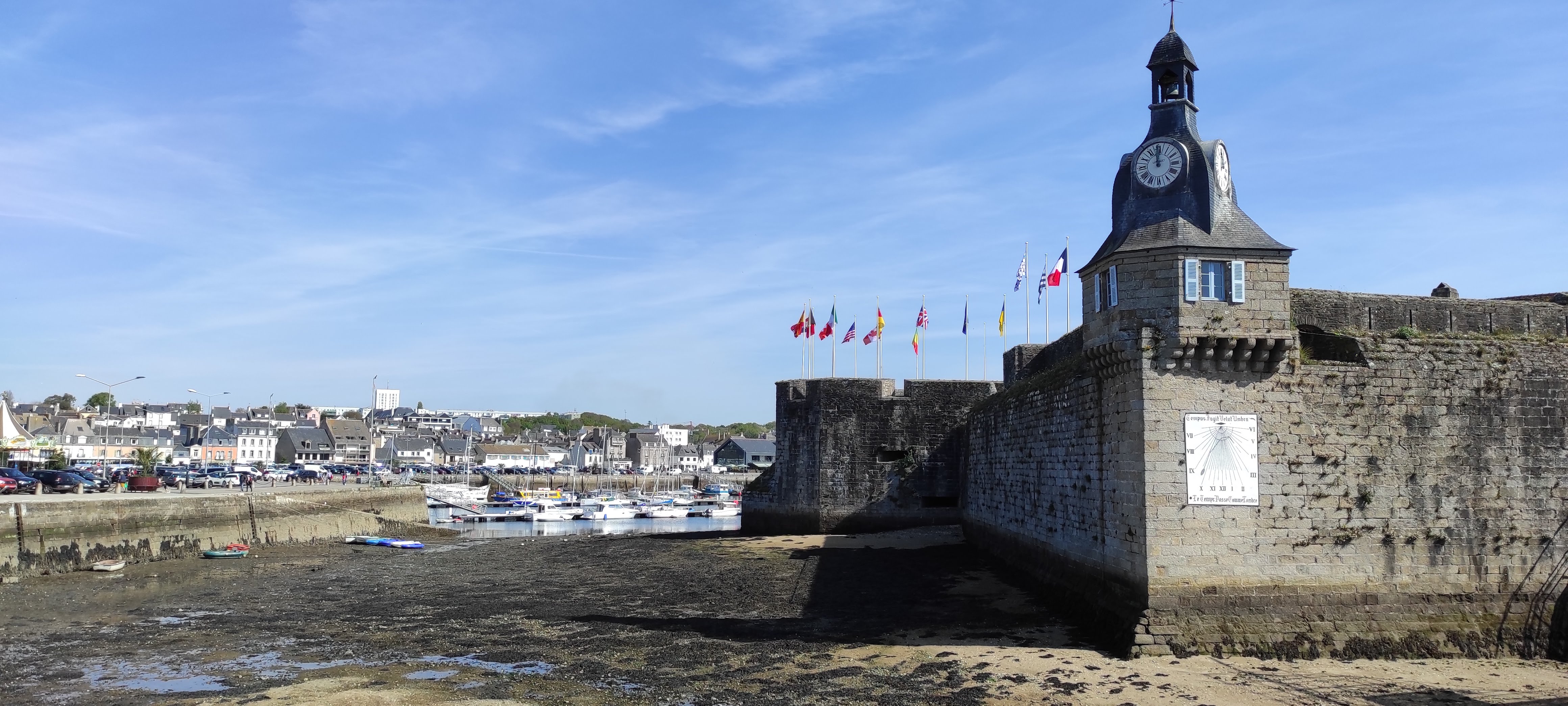 Concerneau harbour and stronghold